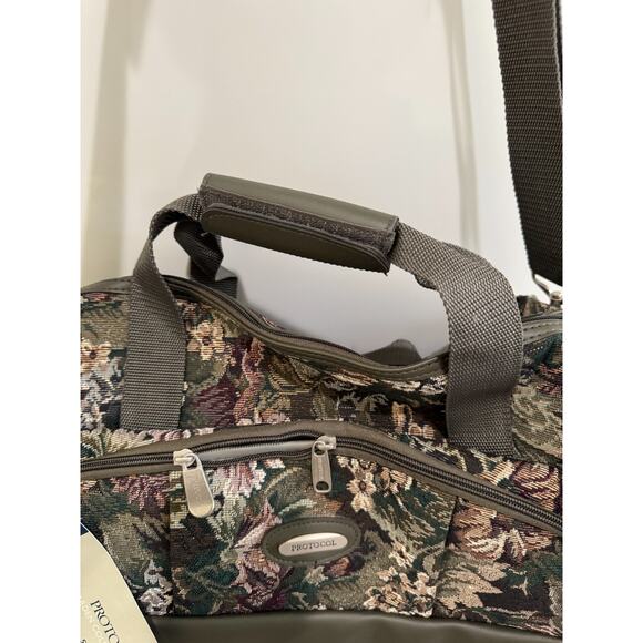 Protocol English Garden Floral Tapestry 18" Satchel / Duffle Bag (1 pc, NWT) - Picture 4 of 8
